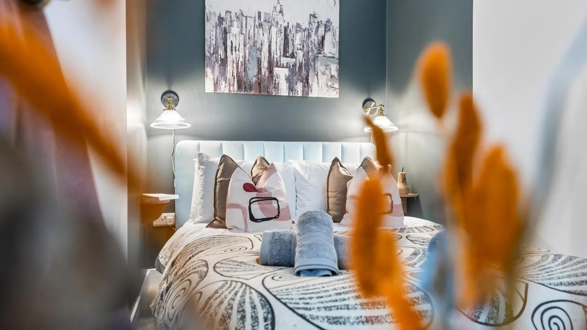 1 Bedroom Chic, City Centre, Cosy & Stunning Apartment In Southampton, Sleeps 4, Summer Special Offer - By Blue Puffin Stays United Kingdom