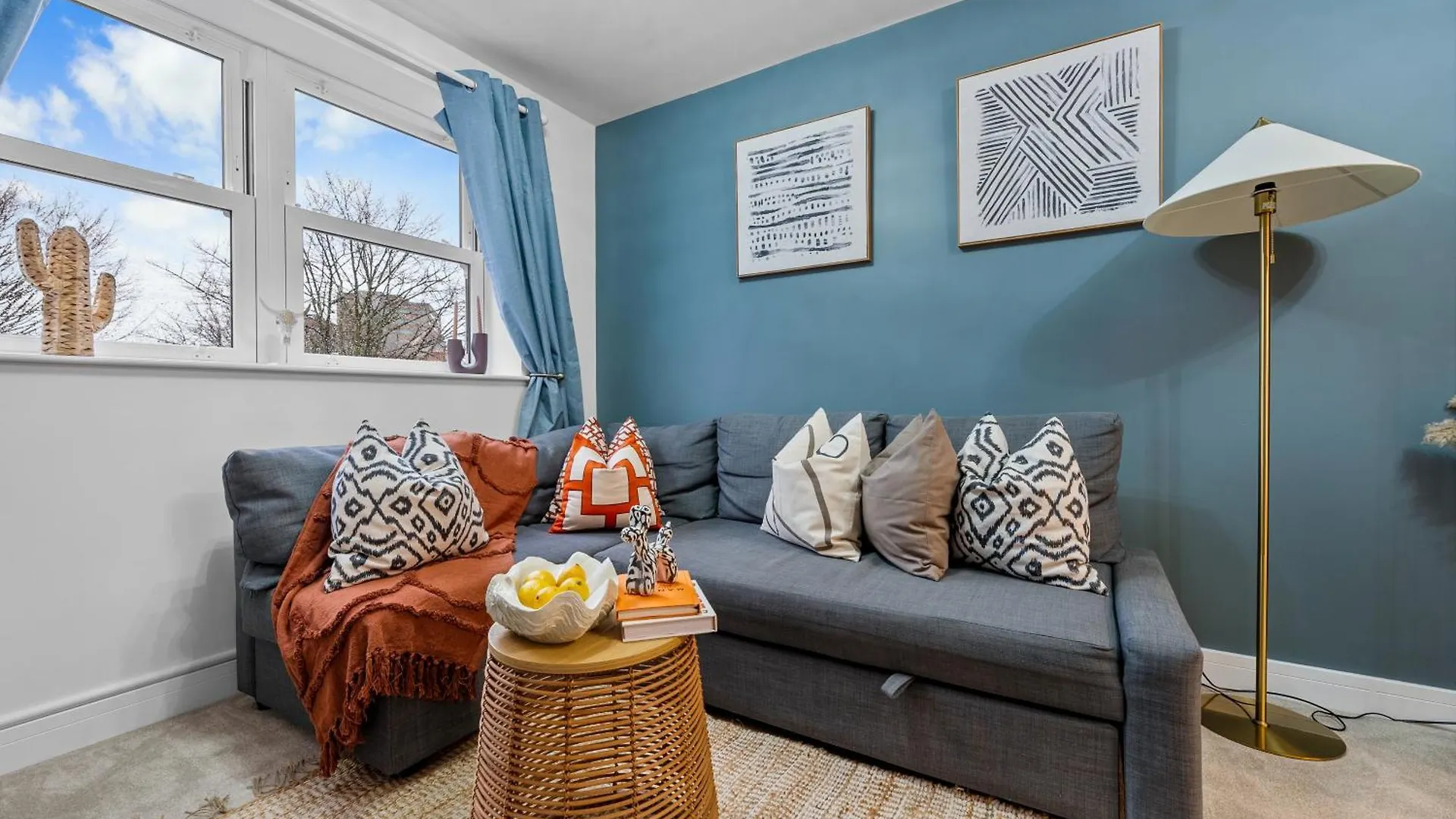 1 Bedroom Chic, City Centre, Cosy & Stunning Apartment In Southampton, Sleeps 4, Summer Special Offer - By Blue Puffin Stays